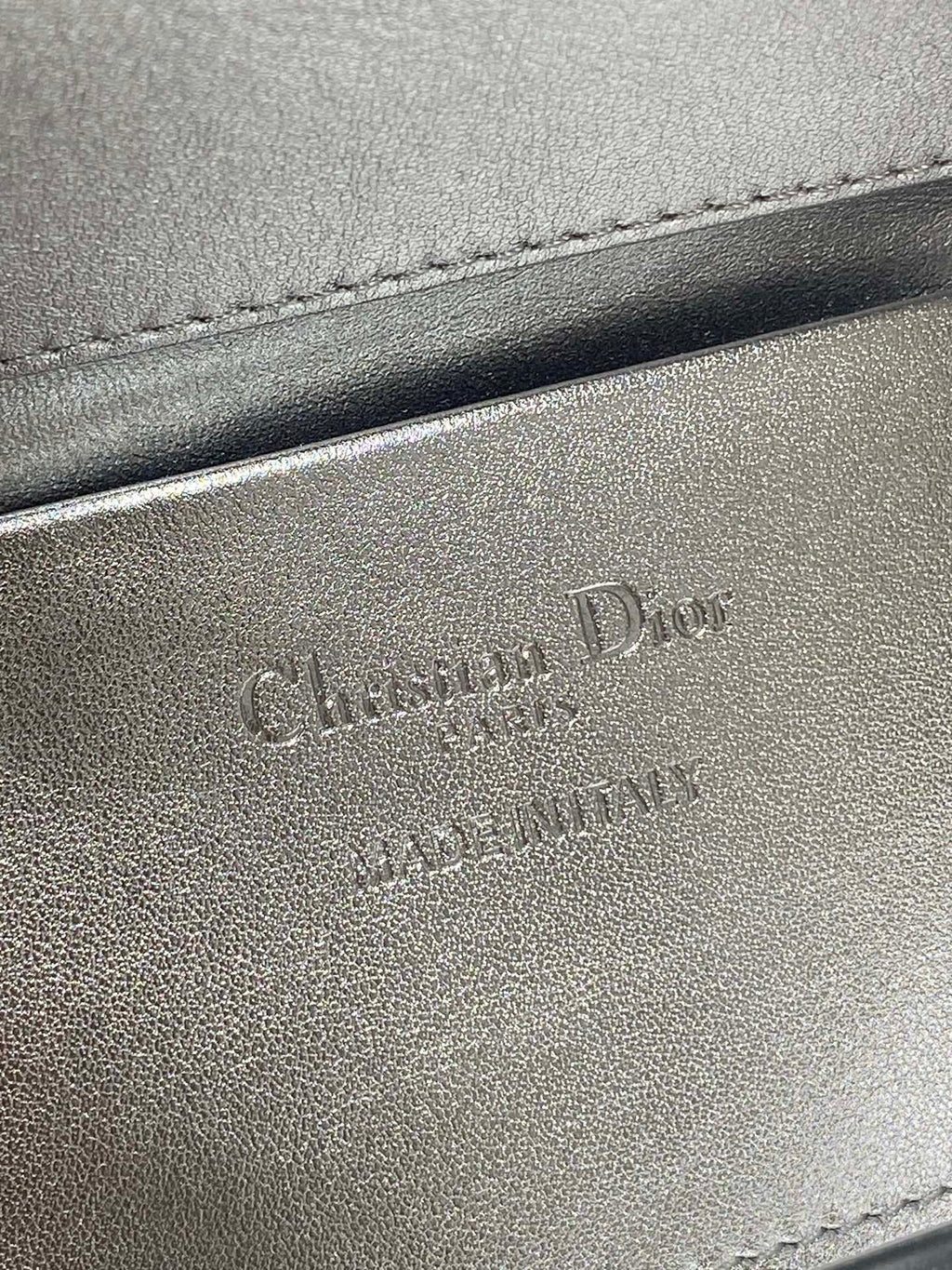 Small Dior Toujours Vertical Tote Bag – Silver Macrocannage Calfskin – M2835 - Default Title - View 10