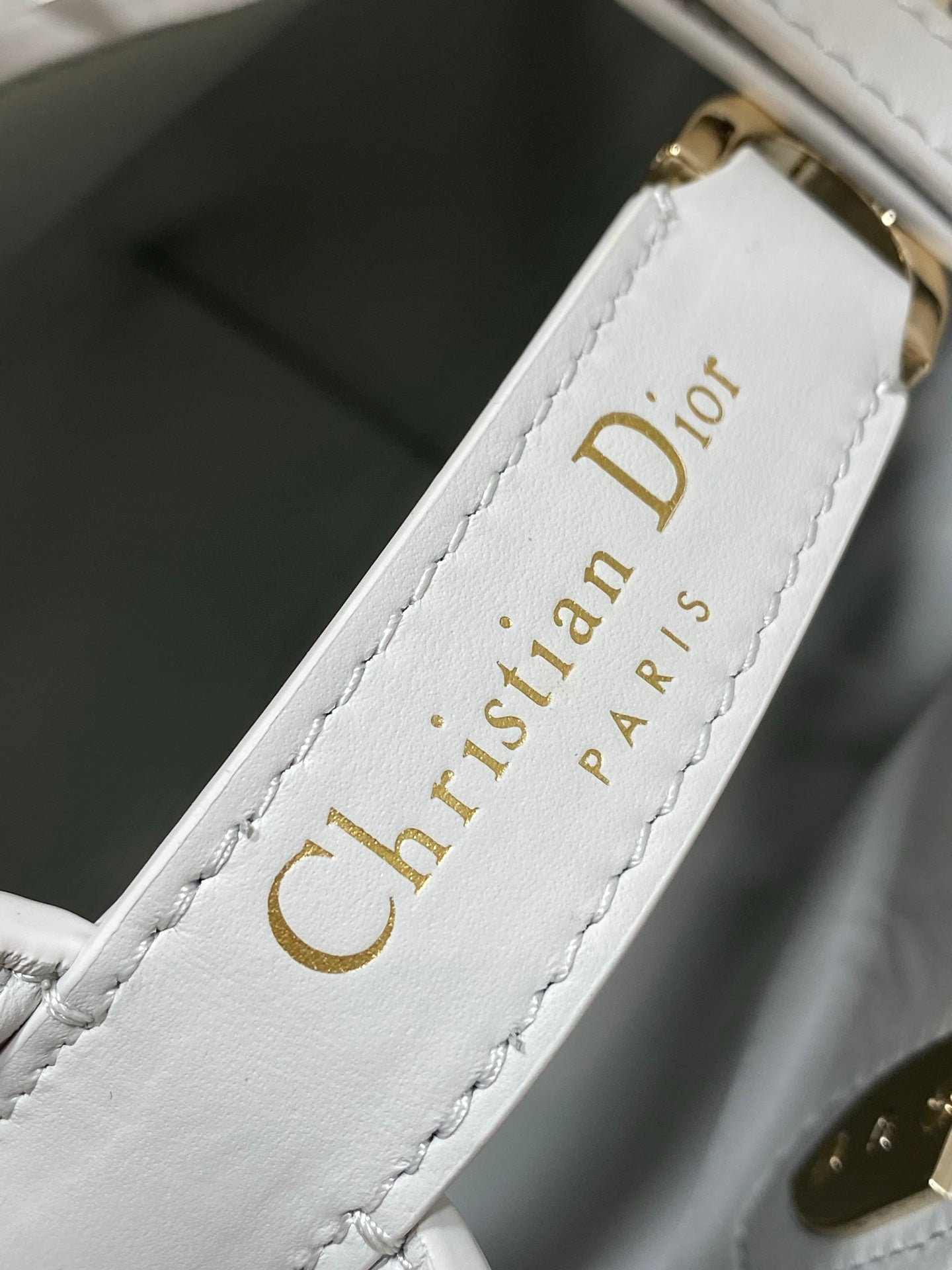 Dior Toujours Small Vertical Tote – Light Gray Macrocannage – M2835 - Default Title - View 5