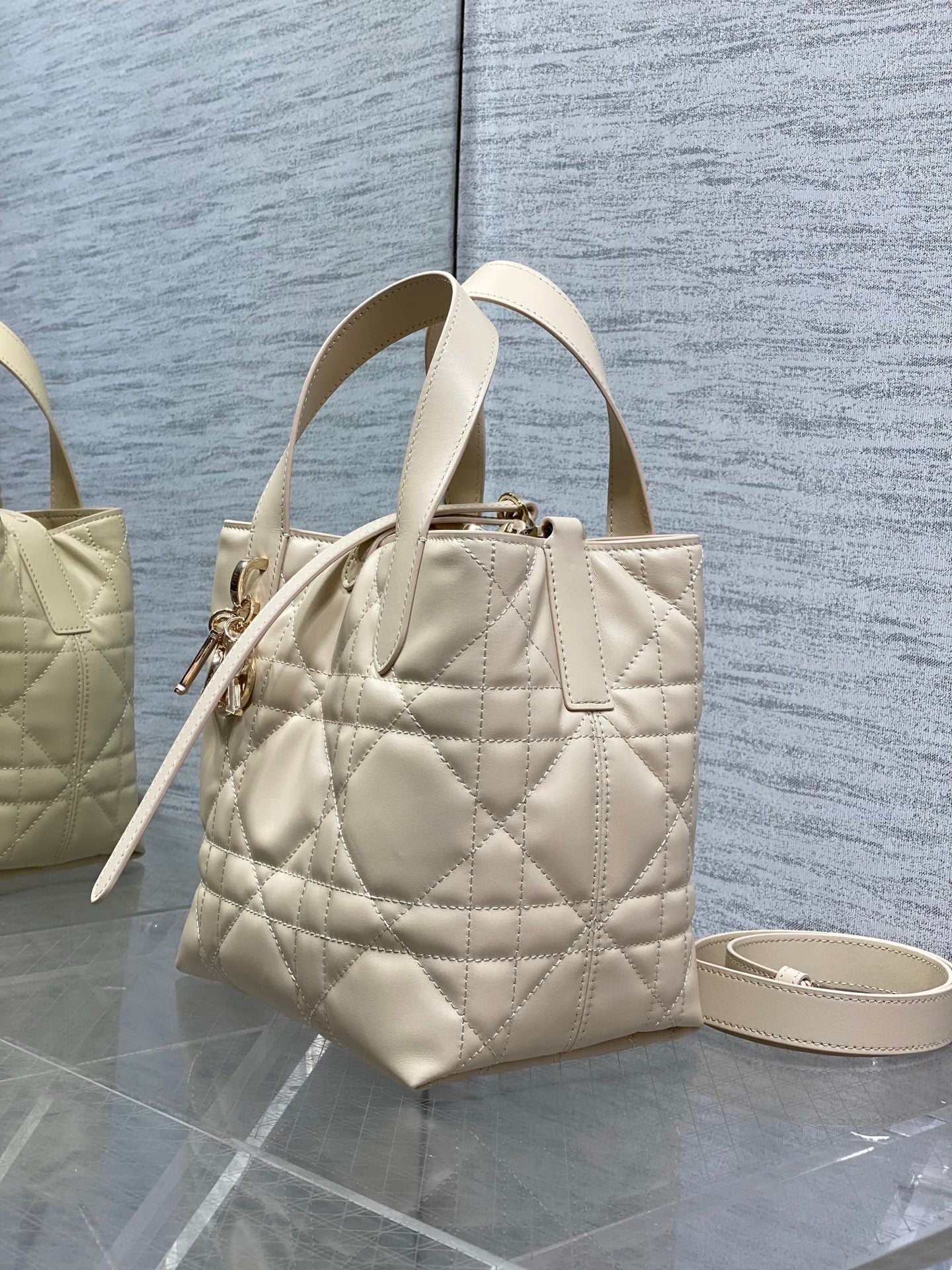 Macrocannage Calfskin Small Dior Toujours Vertical Tote – M2835 – Apricot - Default Title - View 7