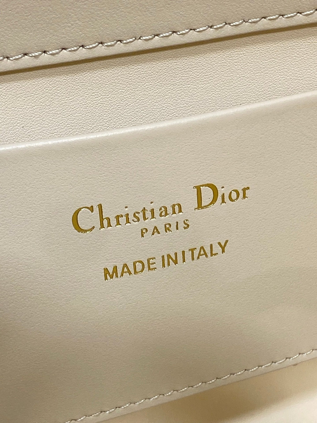 Macrocannage Calfskin Small Dior Toujours Vertical Tote – M2835 – Apricot - Default Title - View 10