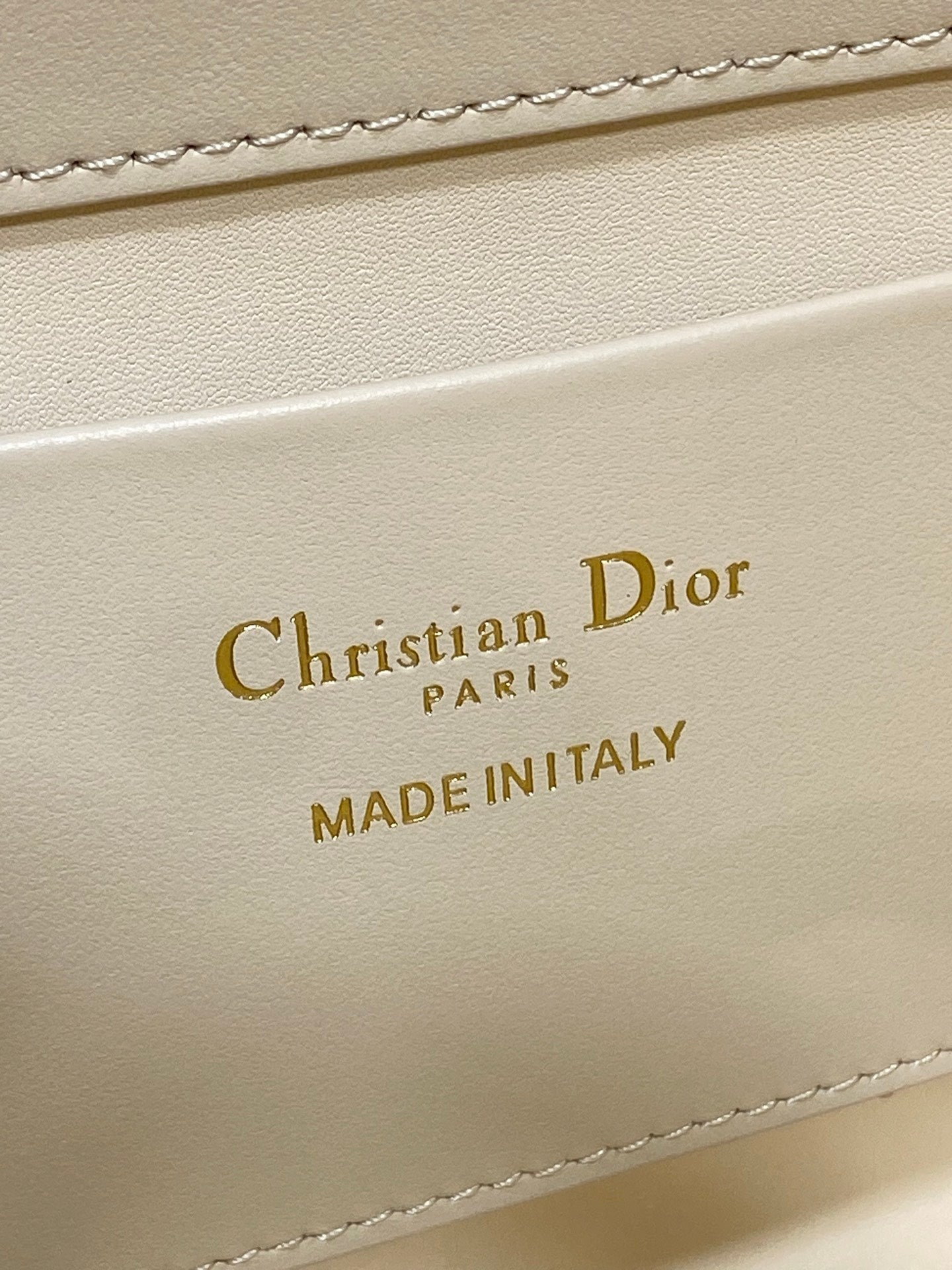 Macrocannage Calfskin Small Dior Toujours Vertical Tote – M2835 – Apricot - Default Title - View 10