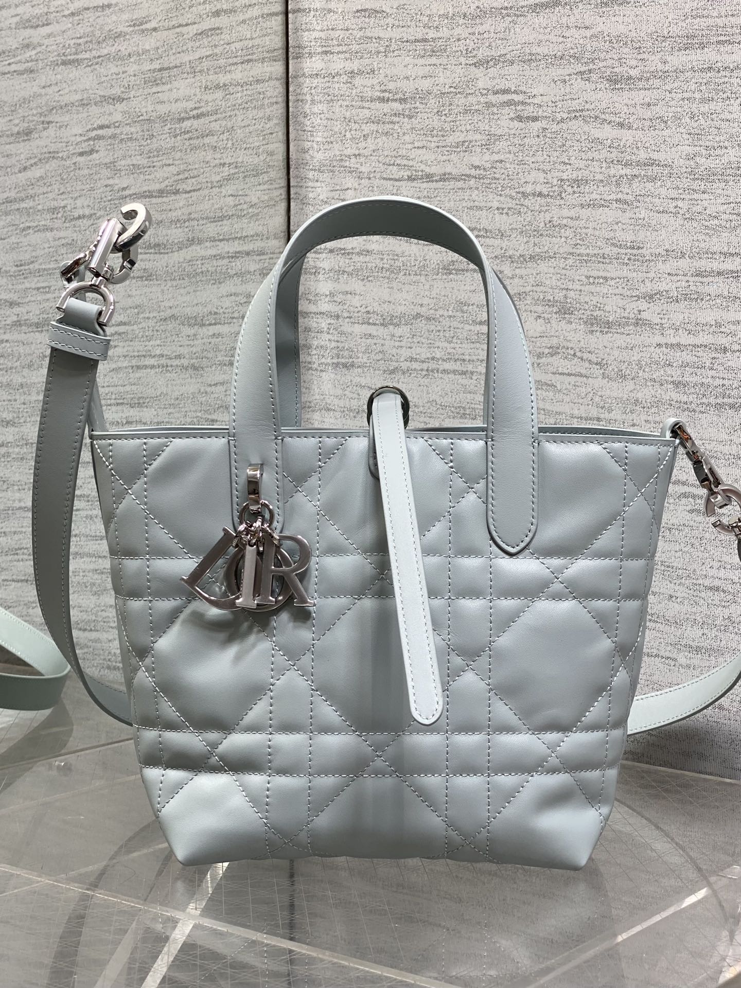 Dior Toujours – Small – Vertical Tote – Macrocannage Calfskin – Blue – M2835 - Default Title - View 2