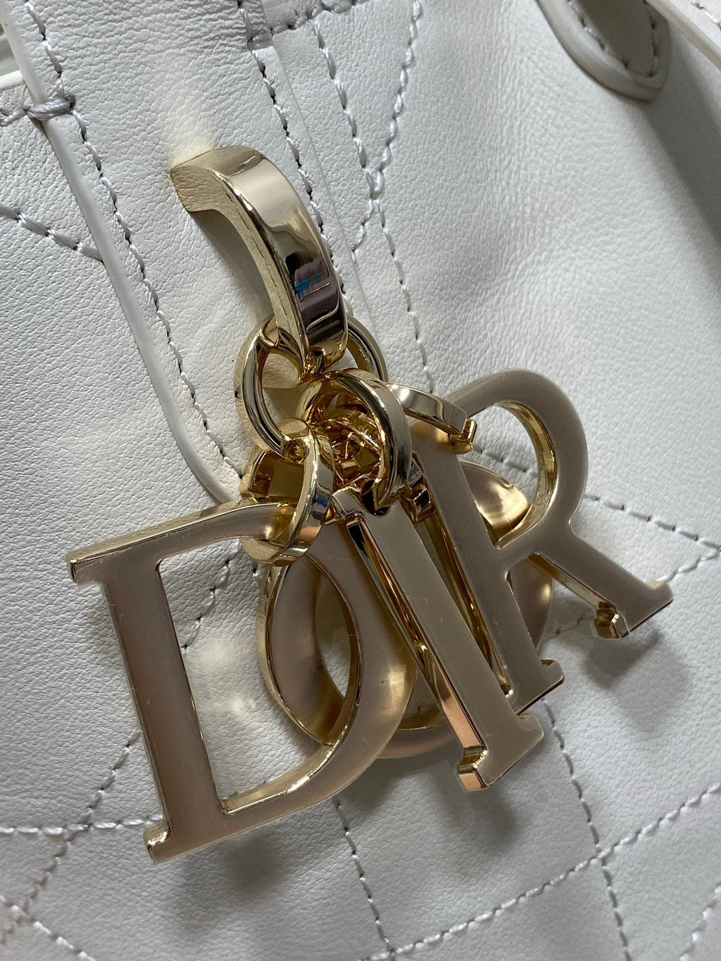 Small Dior Toujours Vertical Tote Bag – Latte Flat Macrocannage Calfskin – M2835 - Default Title - View 4
