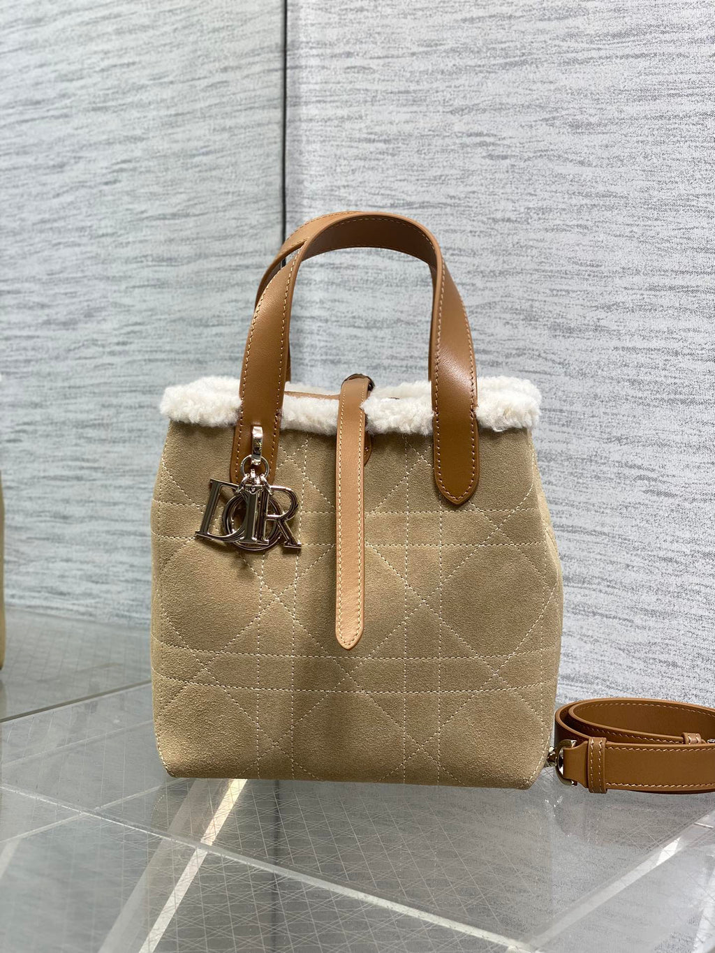Small Dior Toujours Vertical Tote Bag – Beige Suede & Wool – M2835 - Default Title - View 2