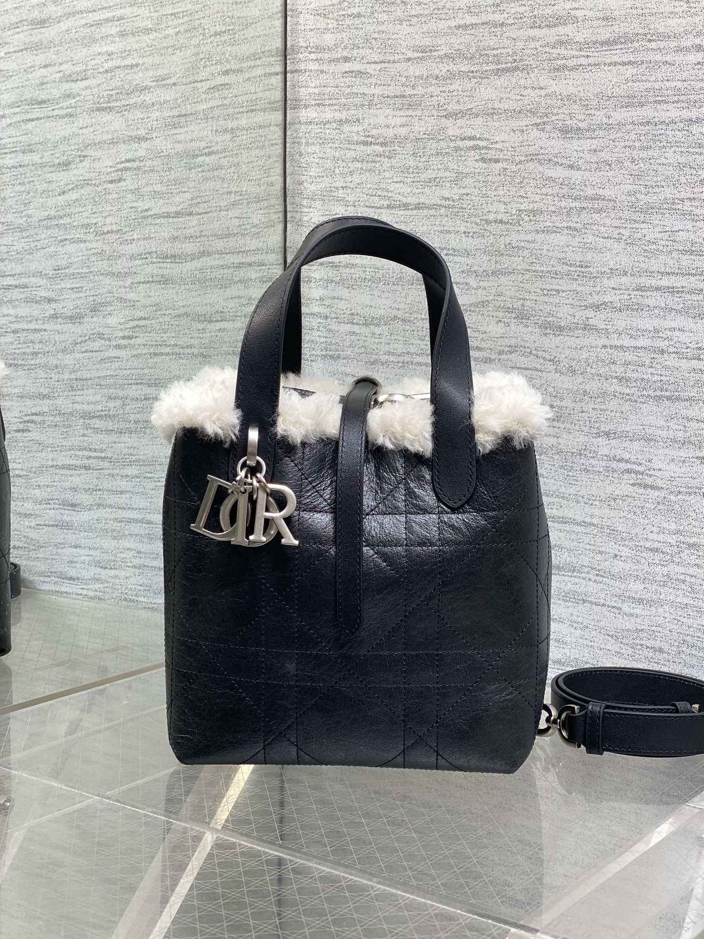 Small Dior Toujours Vertical Tote Bag – Black Suede & Wool – M2835 - Default Title - View 2