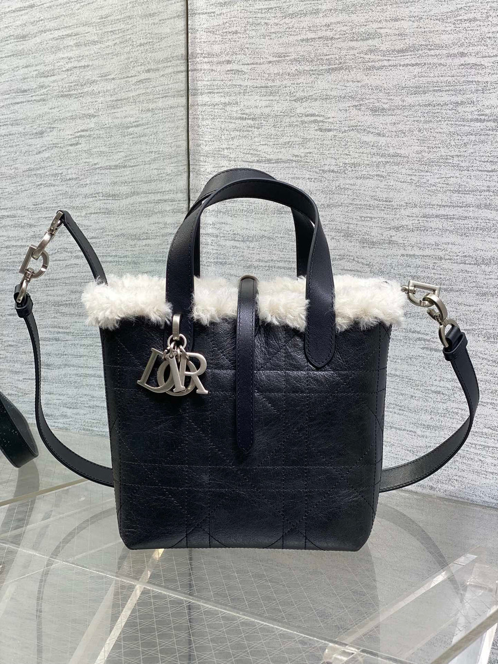 Small Dior Toujours Vertical Tote Bag – Black Suede & Wool – M2835 - Default Title - View 3