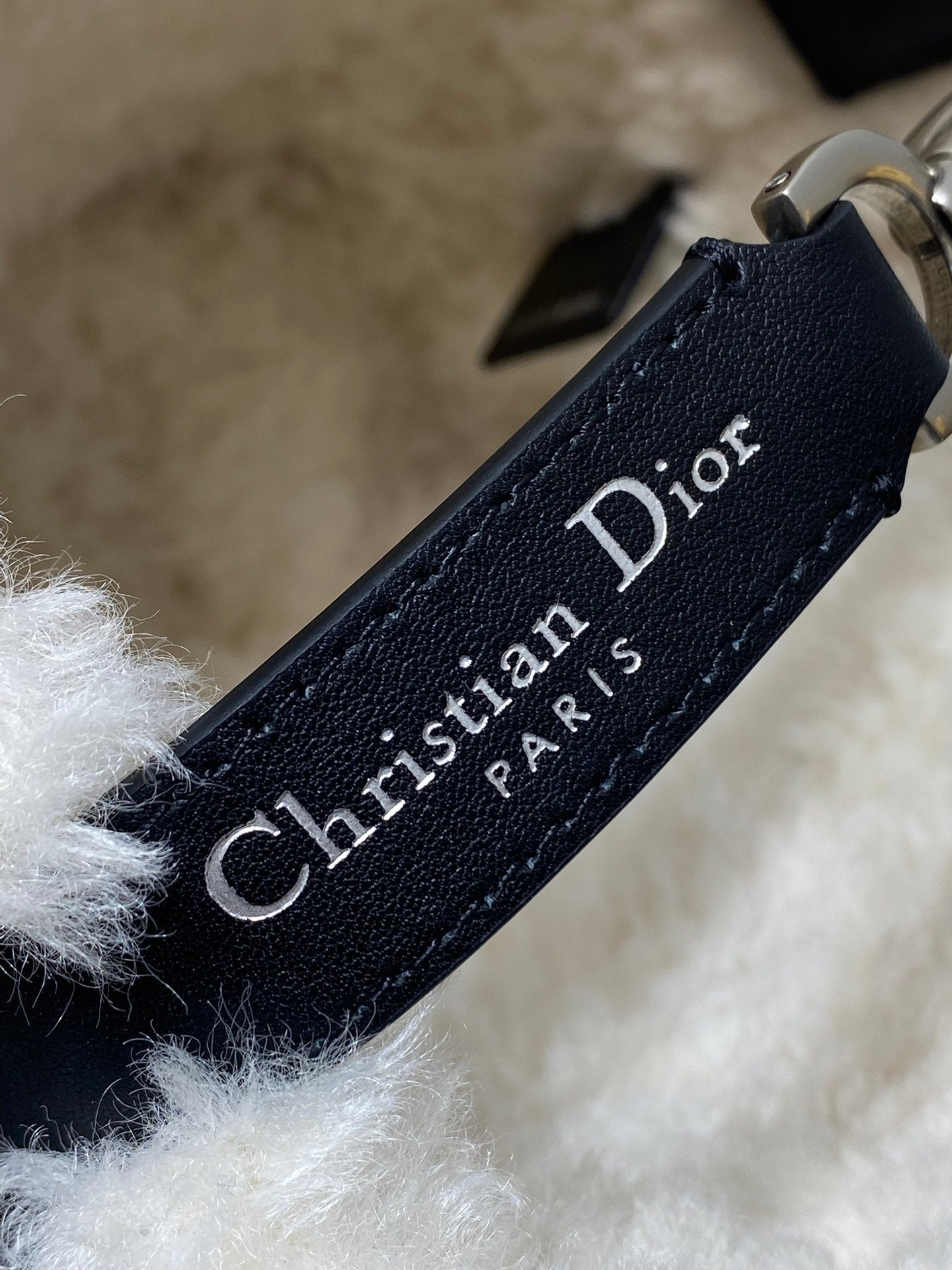 Small Dior Toujours Vertical Tote Bag – Black Suede & Wool – M2835 - Default Title - View 7