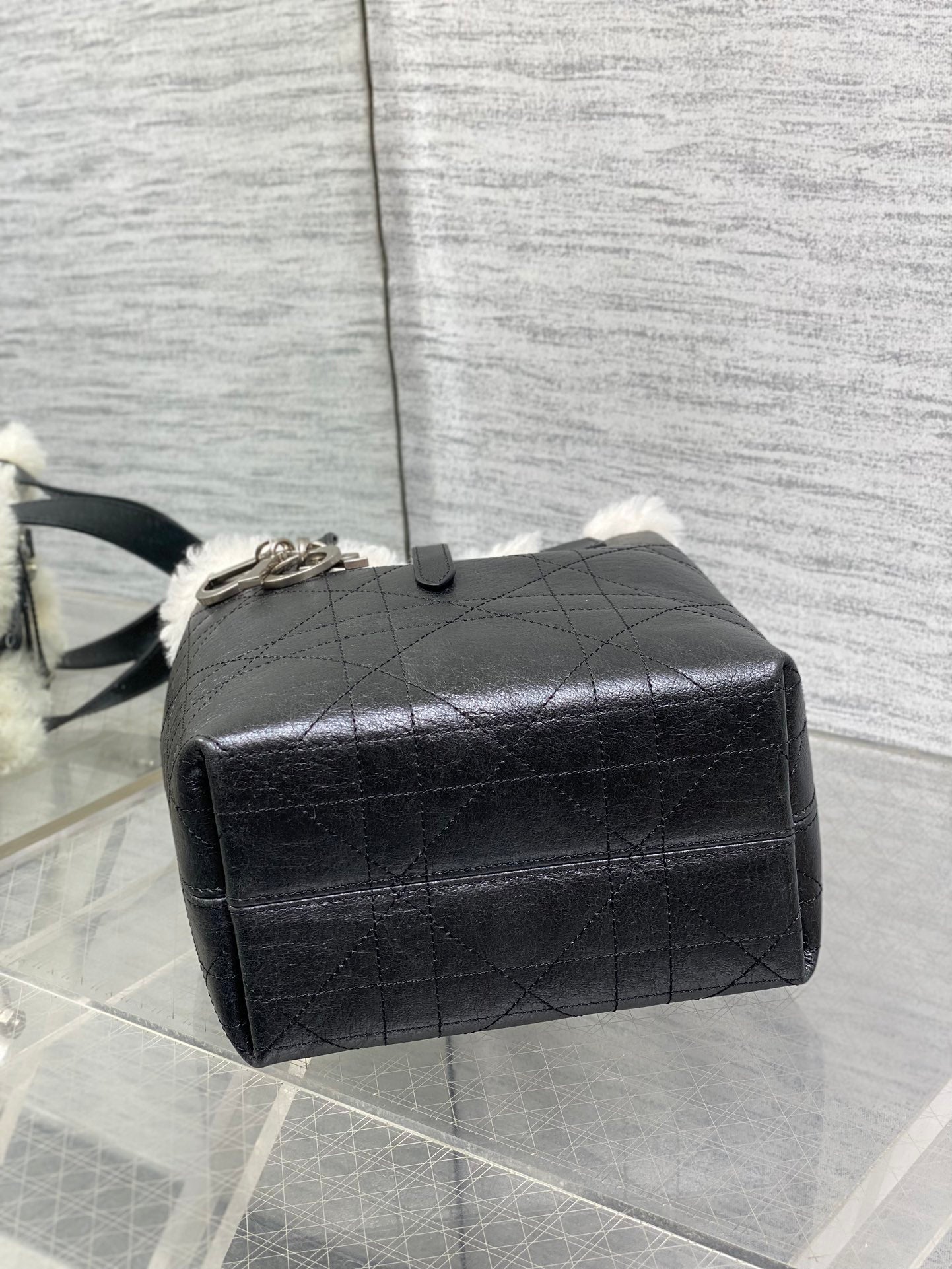 Small Dior Toujours Vertical Tote Bag – Black Suede & Wool – M2835 - Default Title - View 8