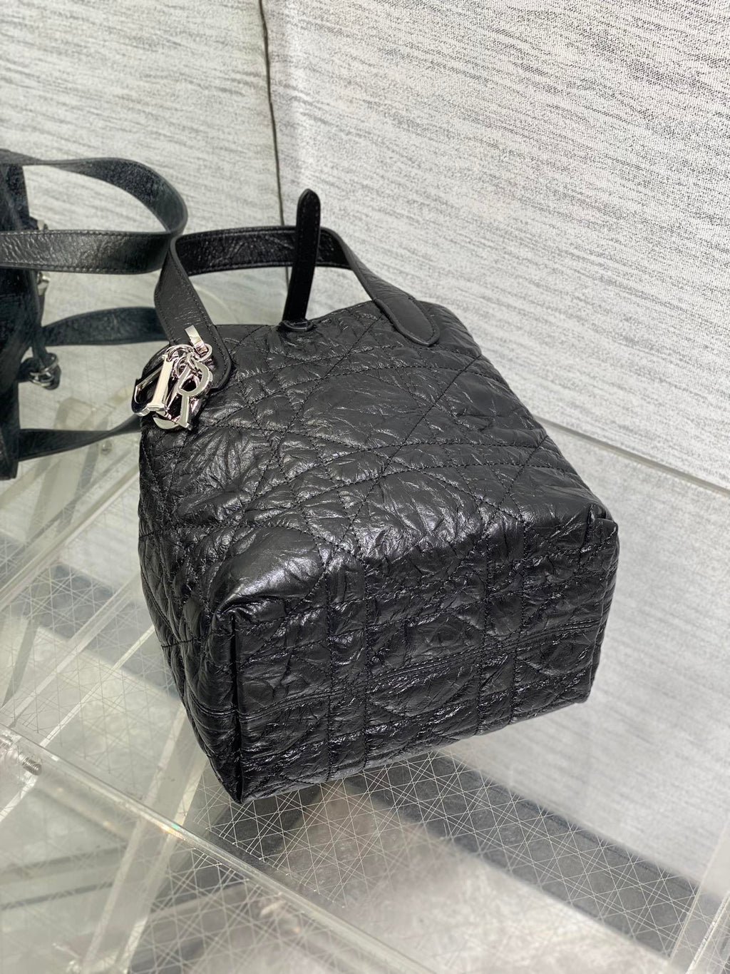 Small Dior Toujours Vertical Tote Bag -M2835 - Black Macrocannage Crinkled Calfskin - Default Title - View 8