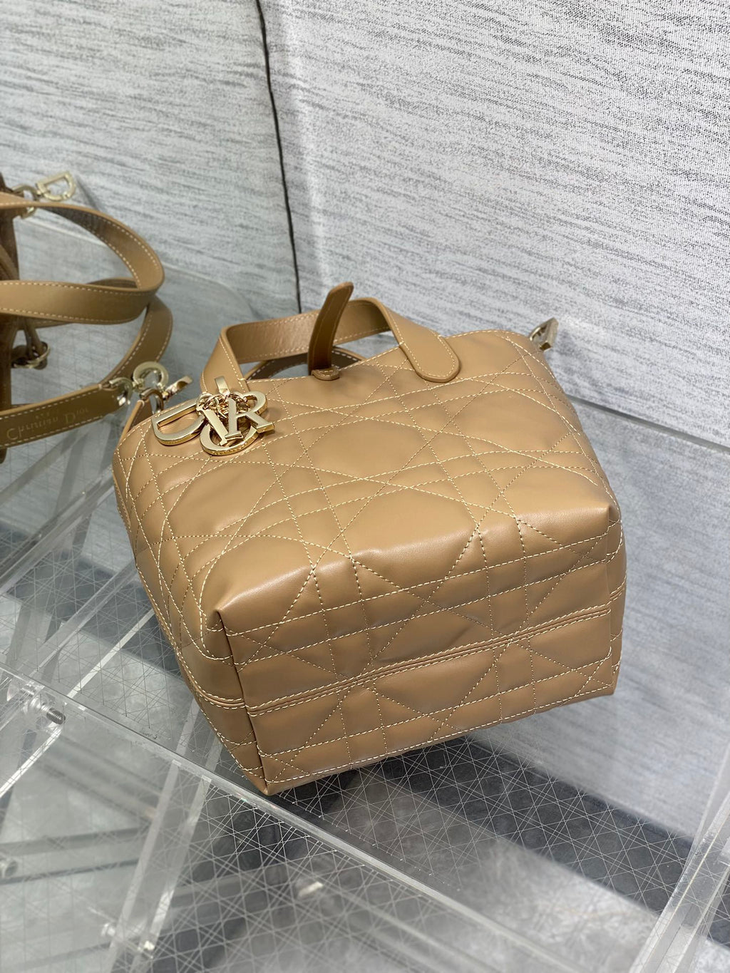 Small Dior Toujours Vertical Tote Bag – M2835 - Brown Macrocannage Calfskin - Default Title - View 8