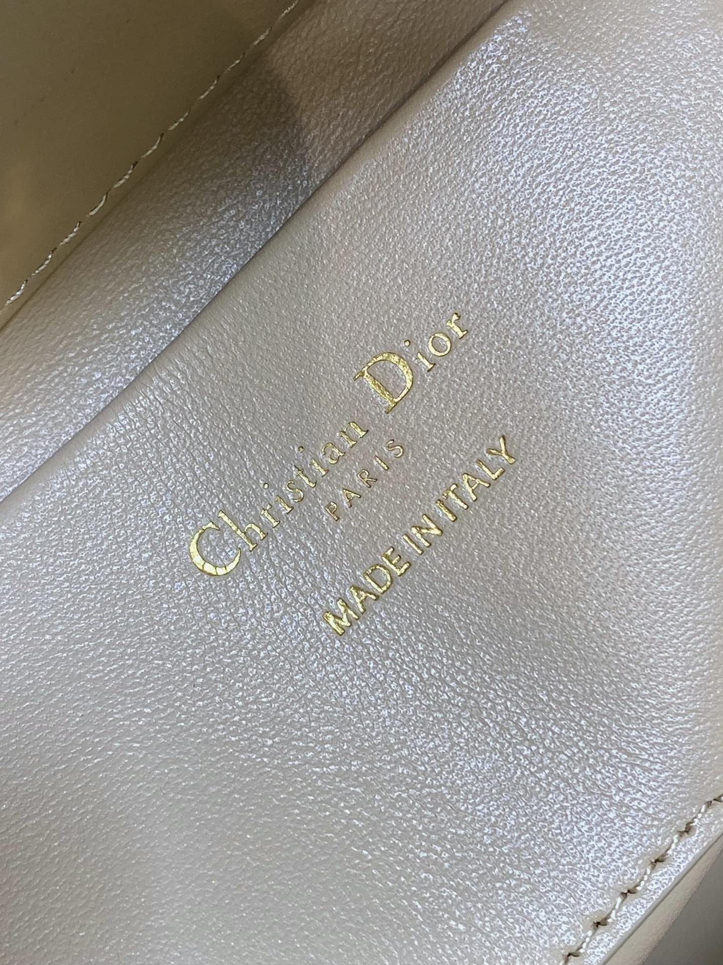 Small Dior Toujours Vertical Tote Bag – Dark Beige Macrocannage Calfskin – M2835 - Default Title - View 10