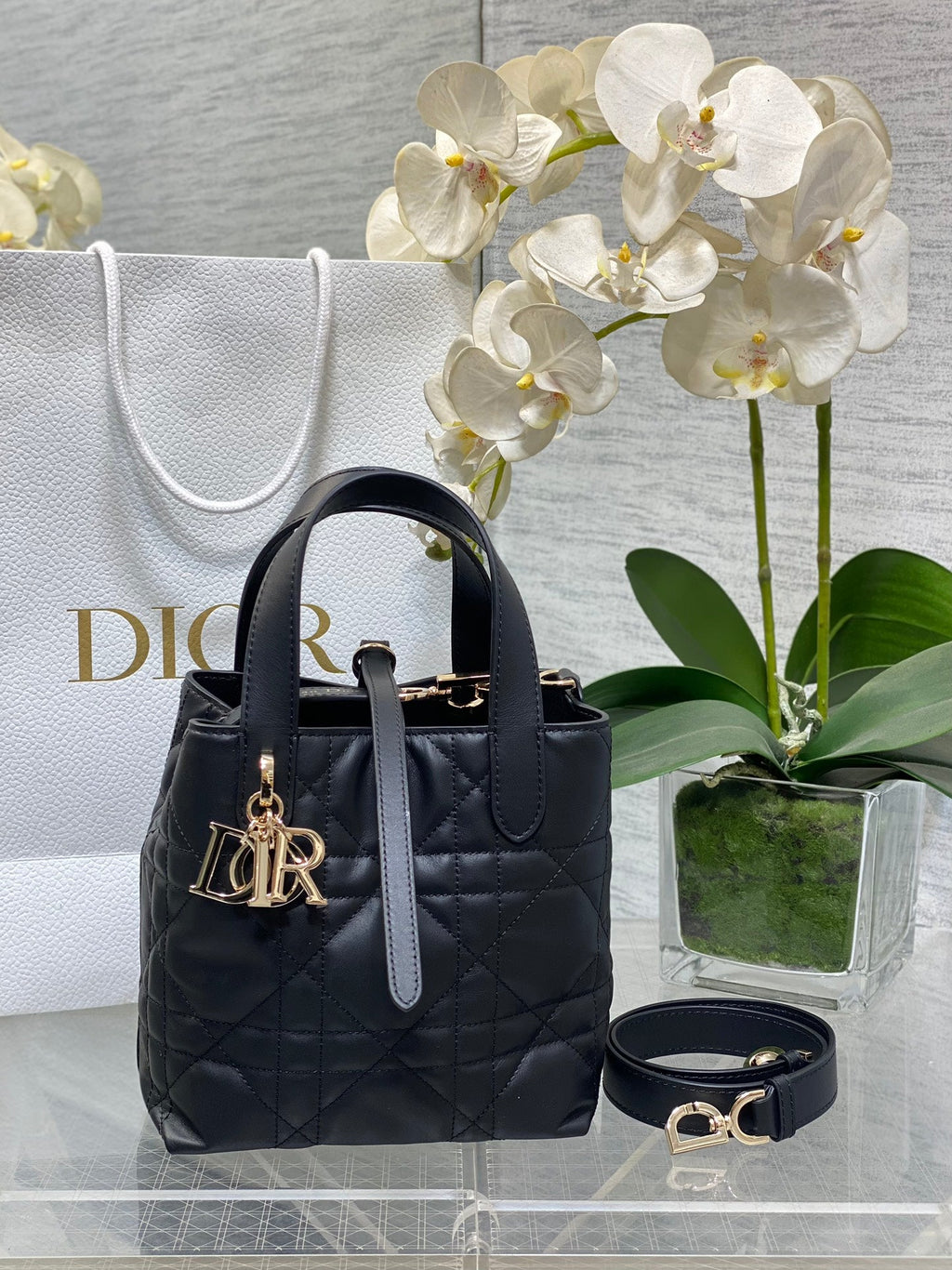 Small Dior Toujours Vertical Tote Bag - M2835 - Black Macrocannage Calfskin - Default Title - View 1