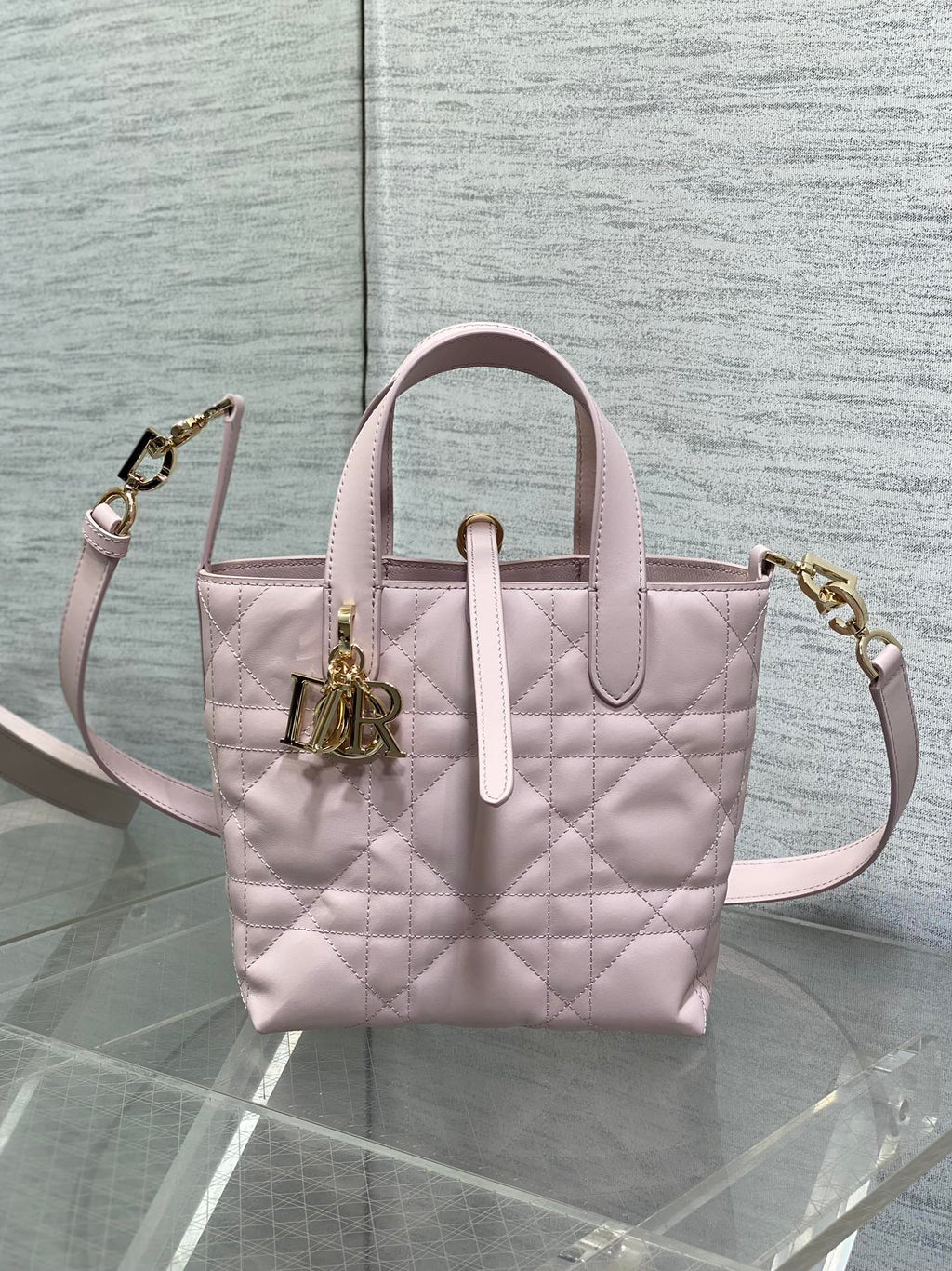 Small Dior Toujours Vertical Tote Bag – M2835 - Pink Macrocannage Calfskin - Default Title - View 3