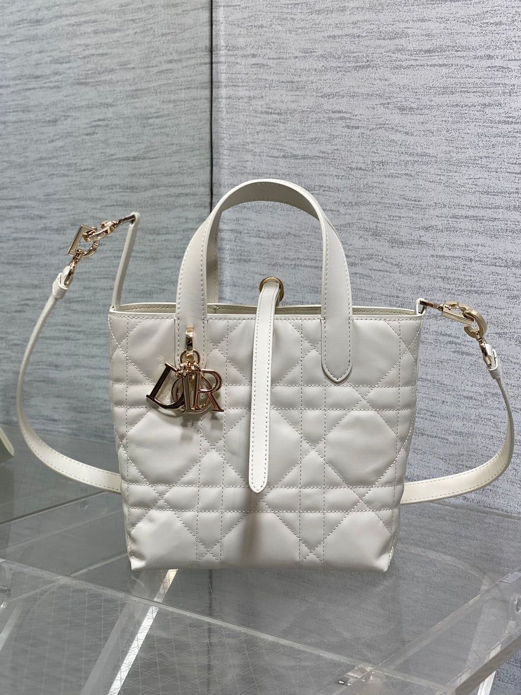 Small Dior Toujours Vertical Tote Bag – White Macrocannage Calfskin – M2835 - Default Title - View 3
