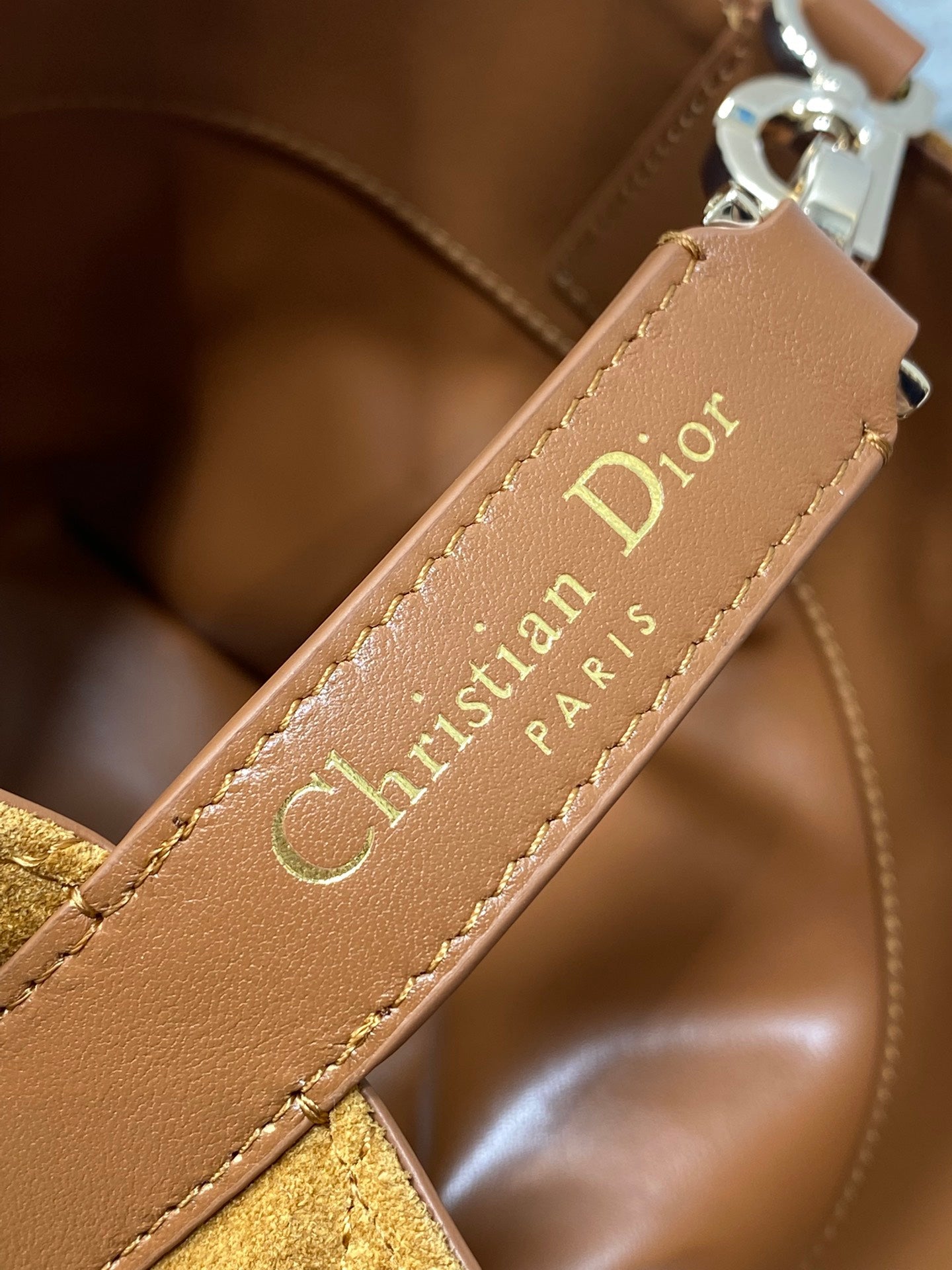 Small Dior Toujours Vertical Tote Bag – Brown Suede – M2835 - Default Title - View 6