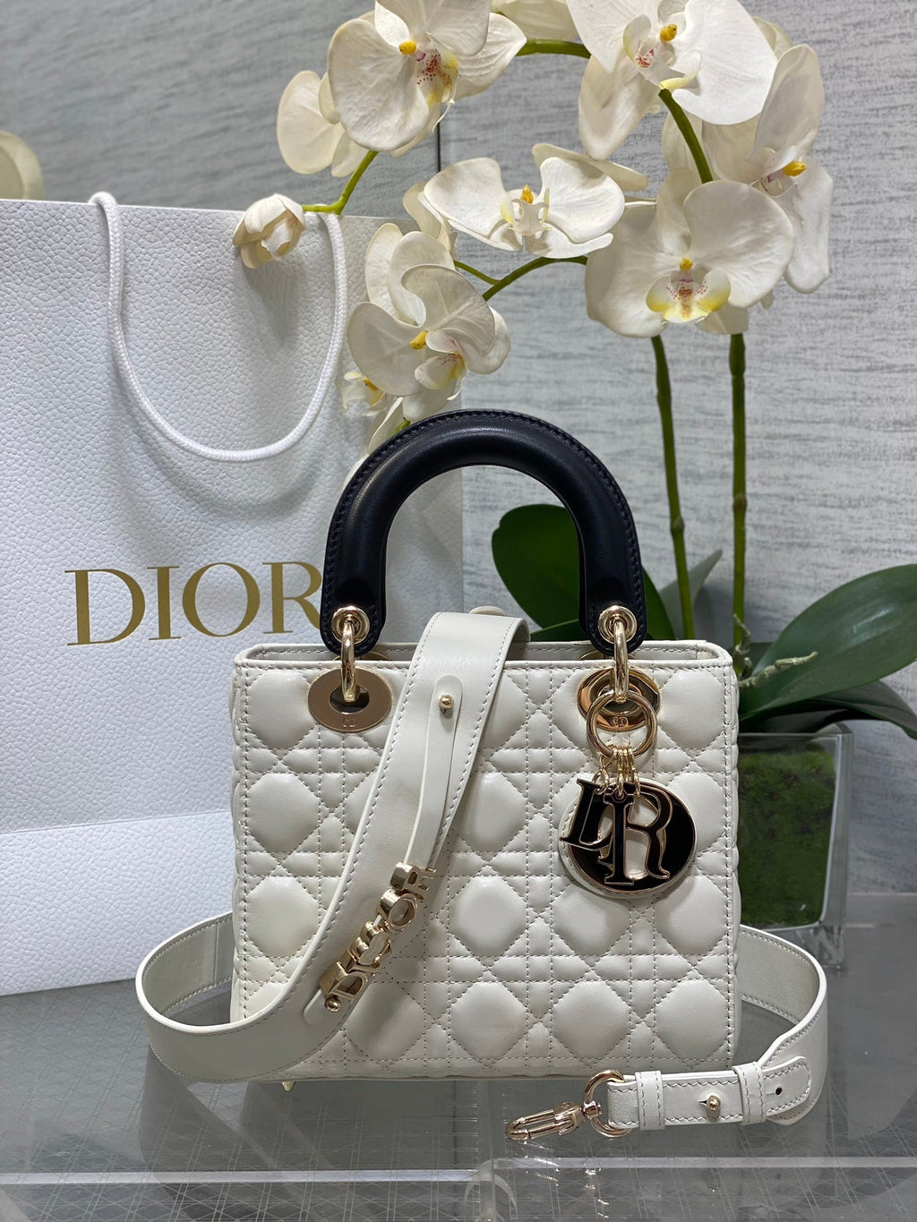 Small Lady Dior My ABCDior Bag M0538 White Black Cannage Lambskin - Default Title - View 1