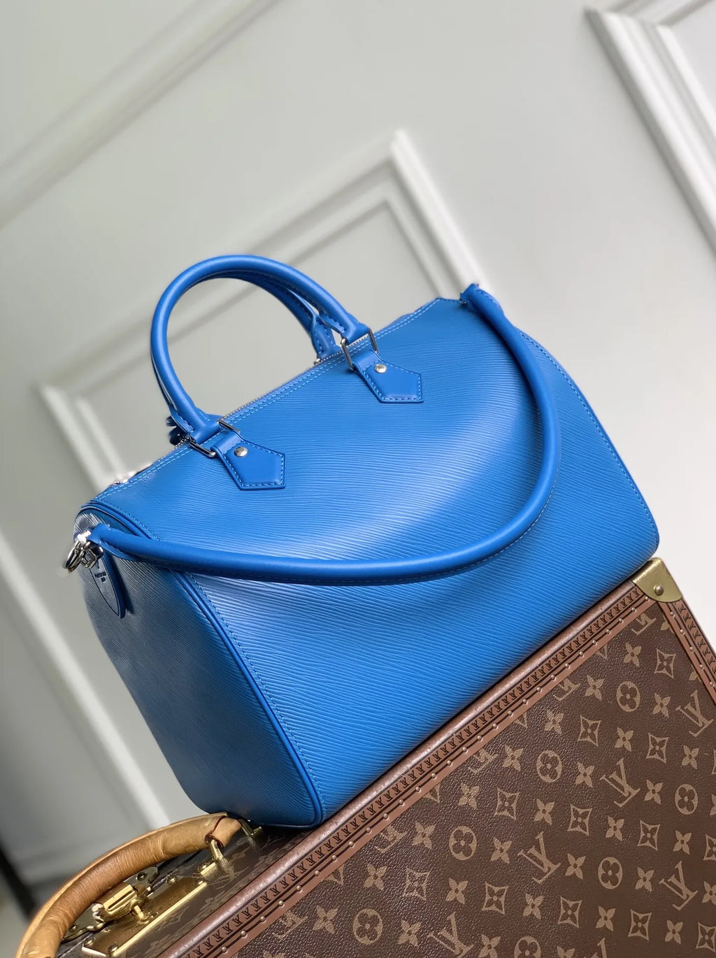 Louis Vuitton Speedy Soft 30 Bag, M29096 Ocean Blue Cowhide leather