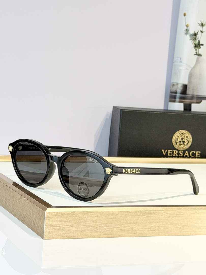 Versace Sunglasses V287602