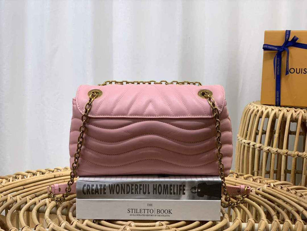 Louis Vuitton M59985 LV New Wave Chain Bag Rose Ballerine Pink
