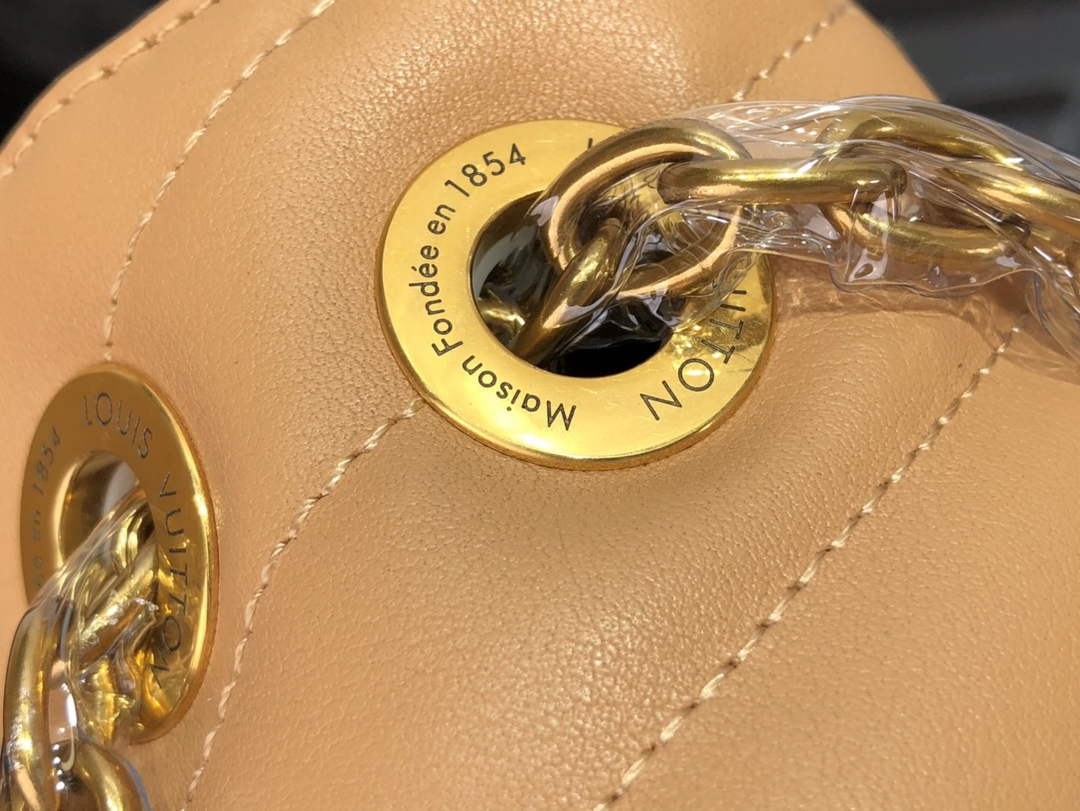 Louis Vuitton M59349 LV New Wave Chain Bag Arizona Beige - Default Title - View 7