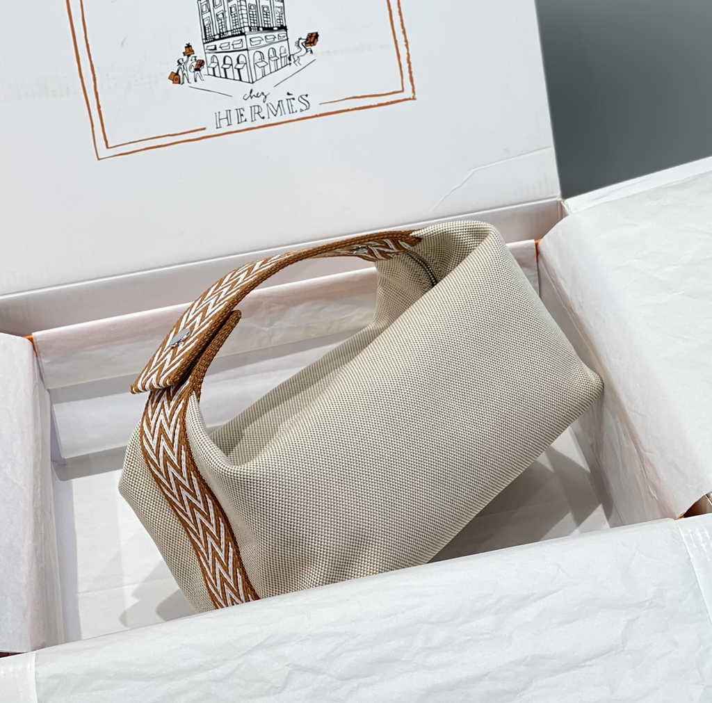 Hermes Bride-a-Brac Cases H103223M18
