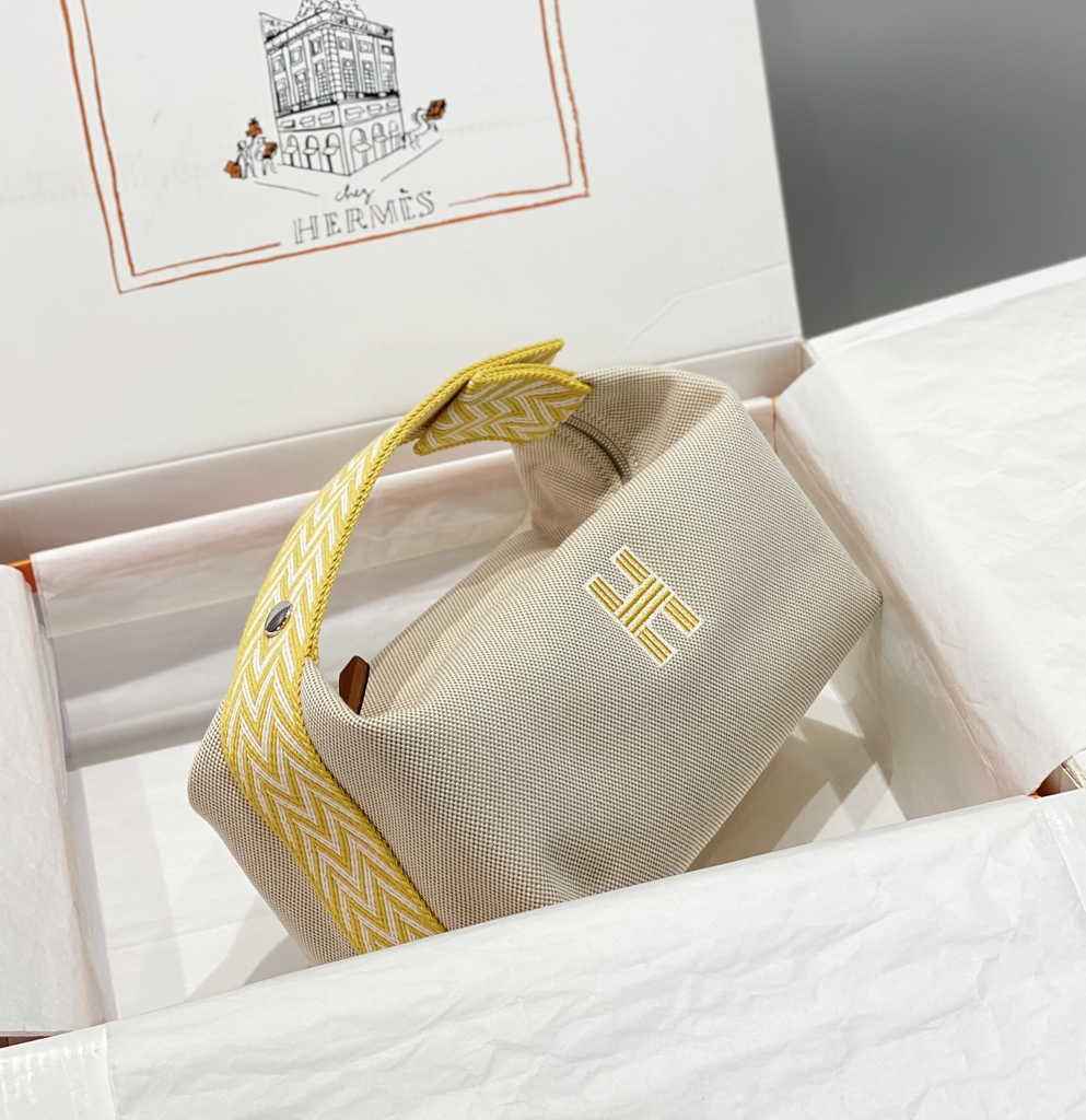 Hermes Bride-a-Brac Cases H103223M19