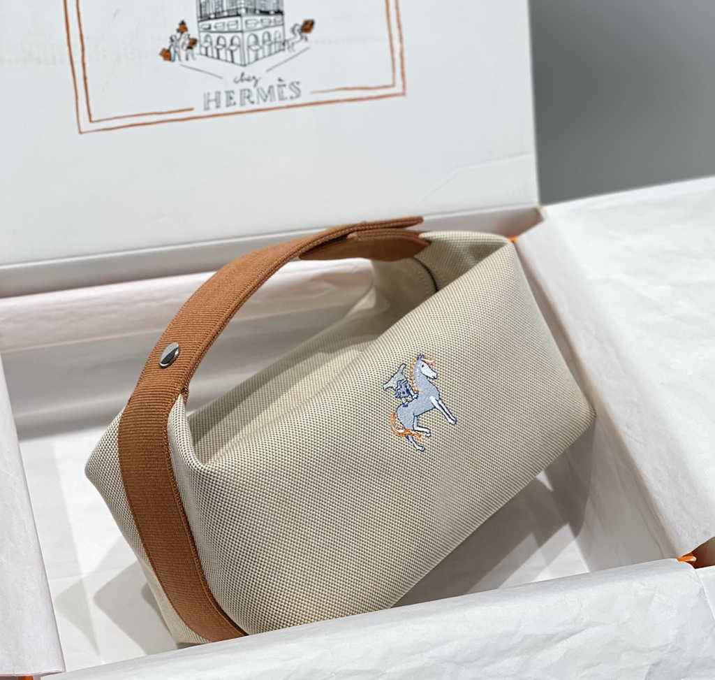 Hermes Bride-a-Brac Cases H103223M24
