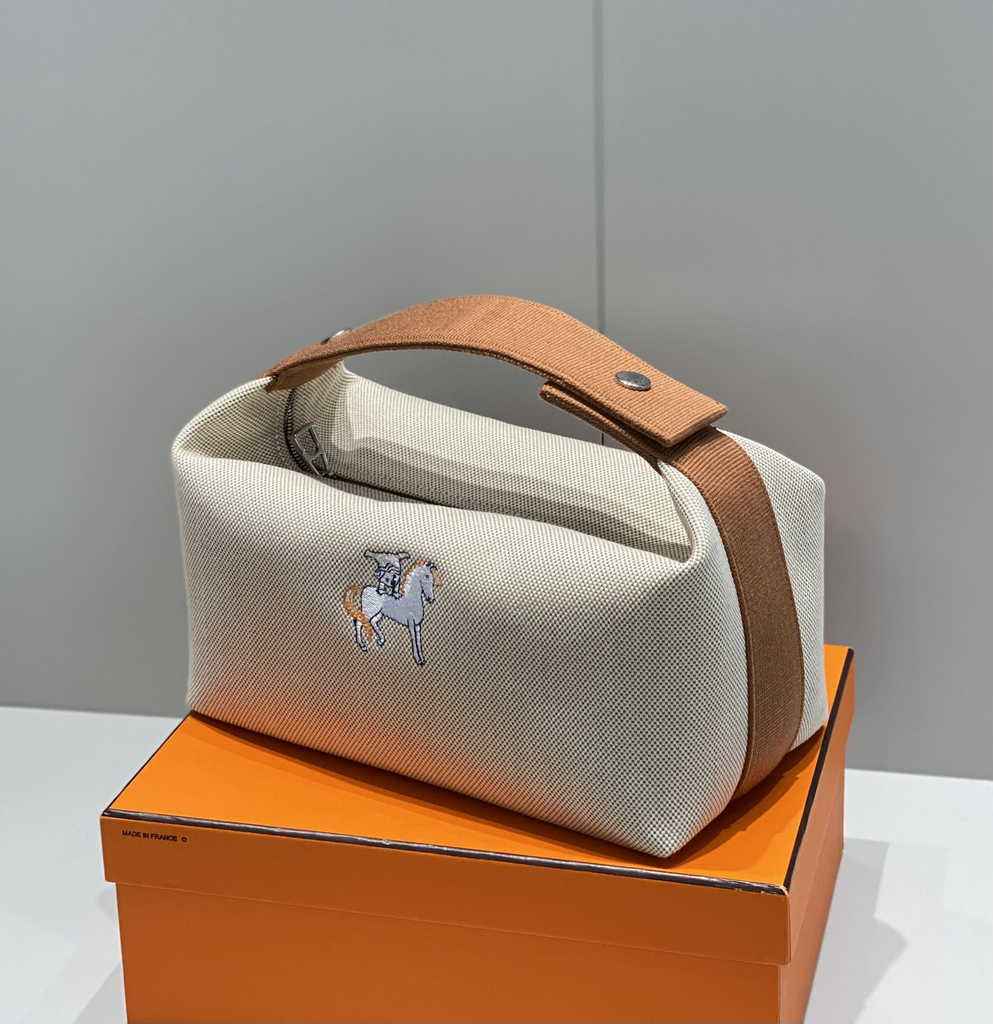 Hermes Bride-a-Brac Cases H103223M24
