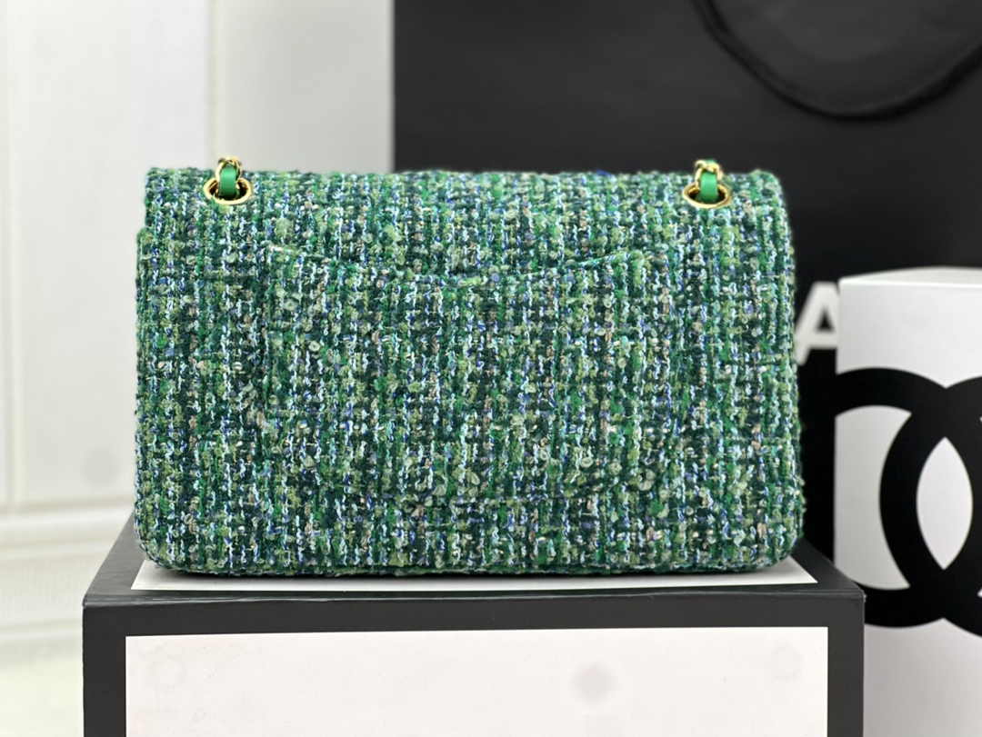 Chanel A01112 Classic Handbag Green Wool Tweed Gold-Tone Metal
