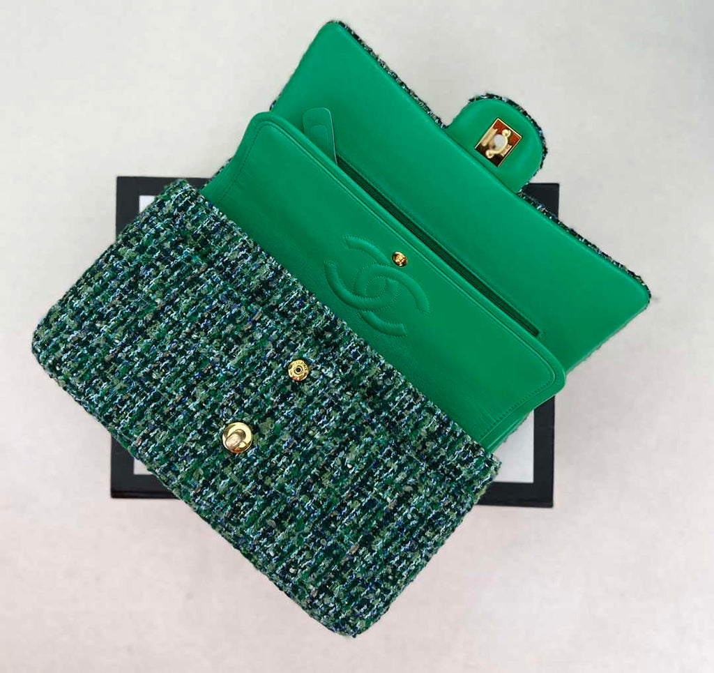 Chanel A01112 Classic Handbag Wool Tweed Gold-Tone Metal Green