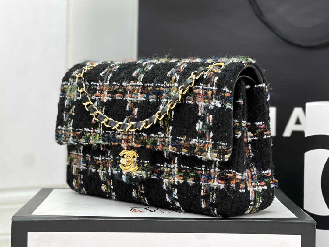 Chanel A01112 Classic Handbag Wool Tweed Gold-Tone Metal Black