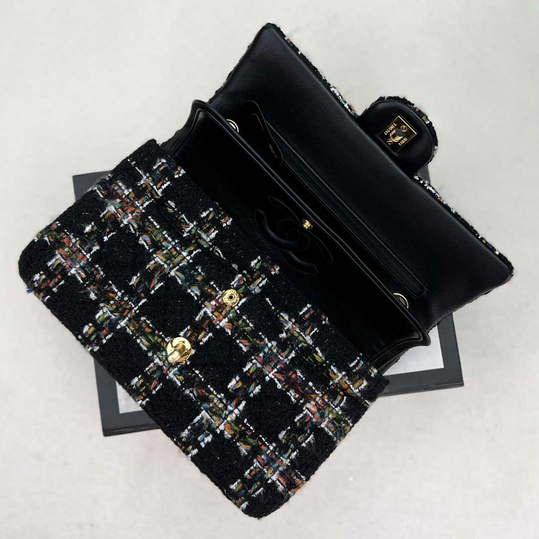 Chanel A01112 Classic Handbag Wool Tweed Gold-Tone Metal Black