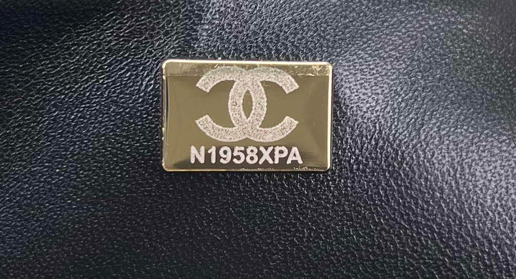 Chanel A01112 Classic Handbag Wool Tweed Gold-Tone Metal Black