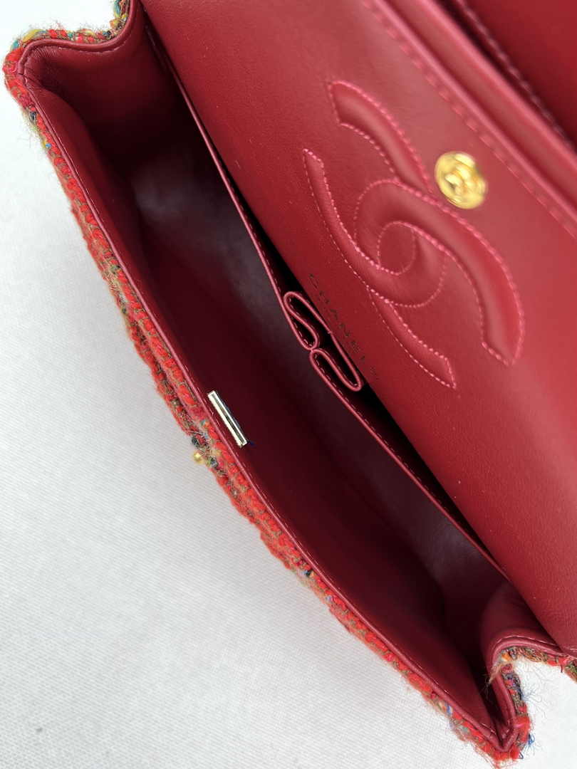 Chanel A01112 Classic Handbag Wool Tweed Gold-Tone Metal Red