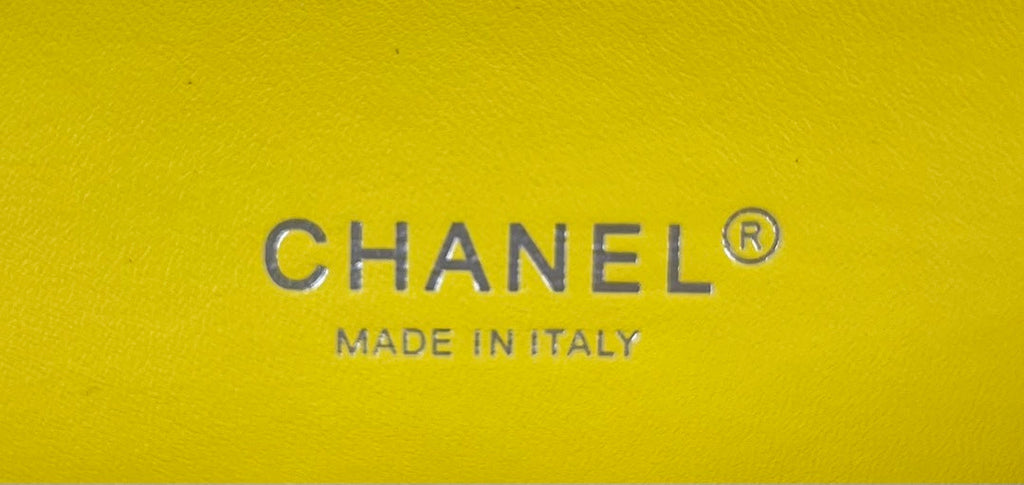 Chanel A01112 Classic Handbag Wool Tweed Gold-Tone Metal Yellow