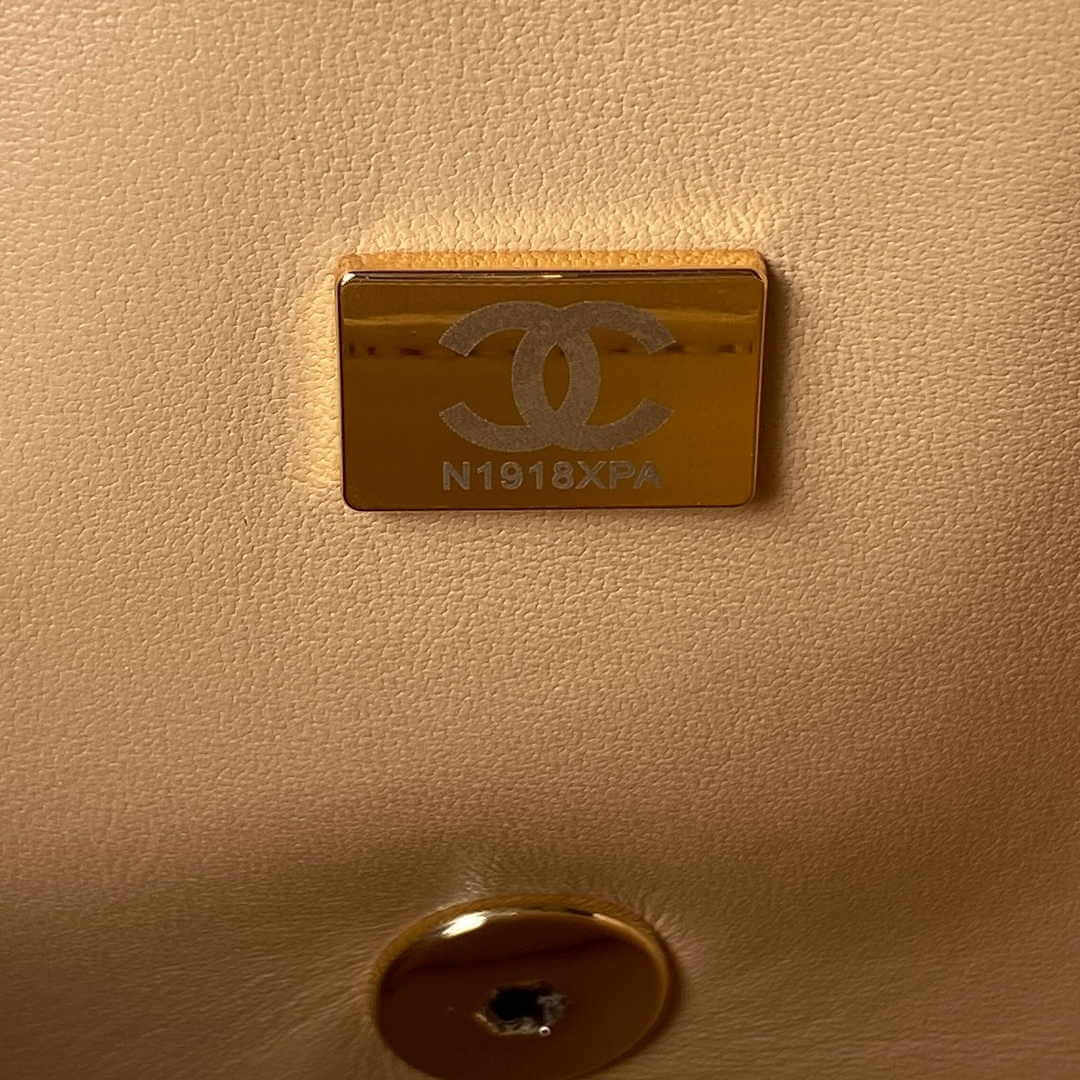 Chanel AP3791 Evening Clutch with chain Lambskin Apricot