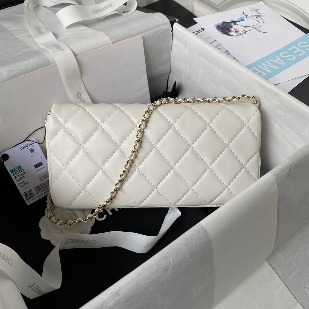 Chanel AP3791 Evening Clutch with chain Lambskin Beige