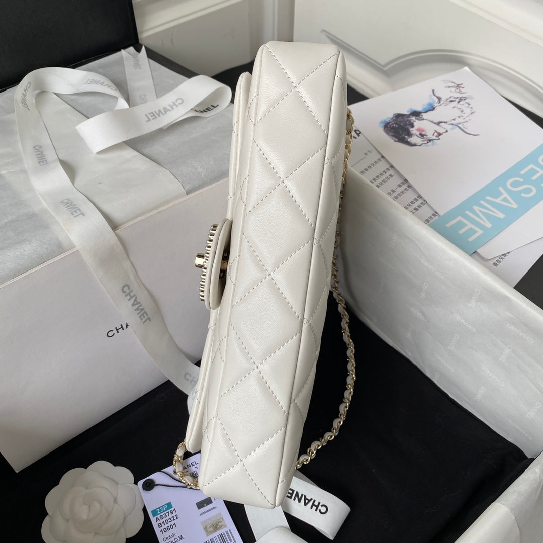 Chanel AP3791 Evening Clutch with chain Lambskin Beige