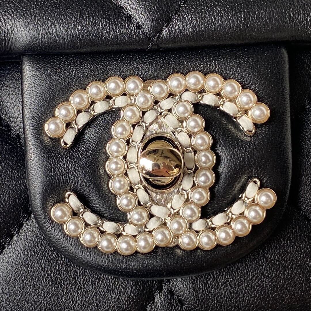 Chanel AP3791 Evening Clutch with chain Lambskin Black