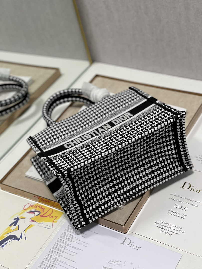 Dior Small Book Tote M1265 Toile de Jouy Embroidery M3519