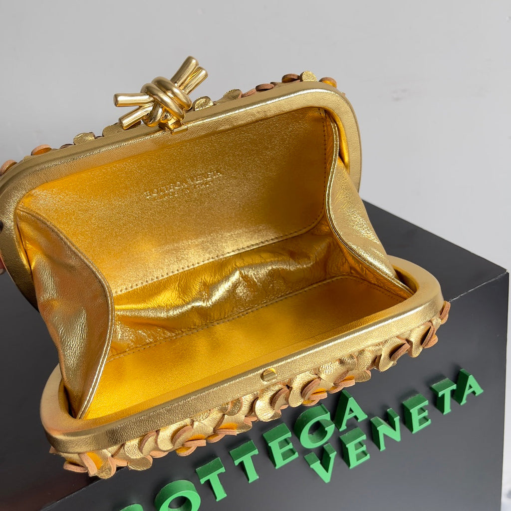 Bottega Veneta Knot 717622 Calfskin Gold