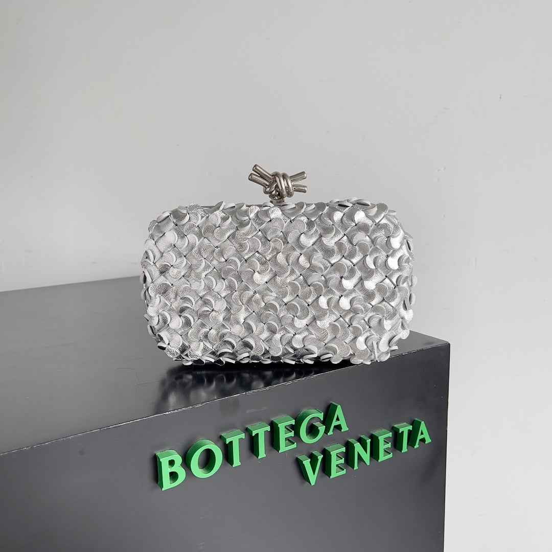 Bottega Veneta Knot 717622 Calfskin Silver