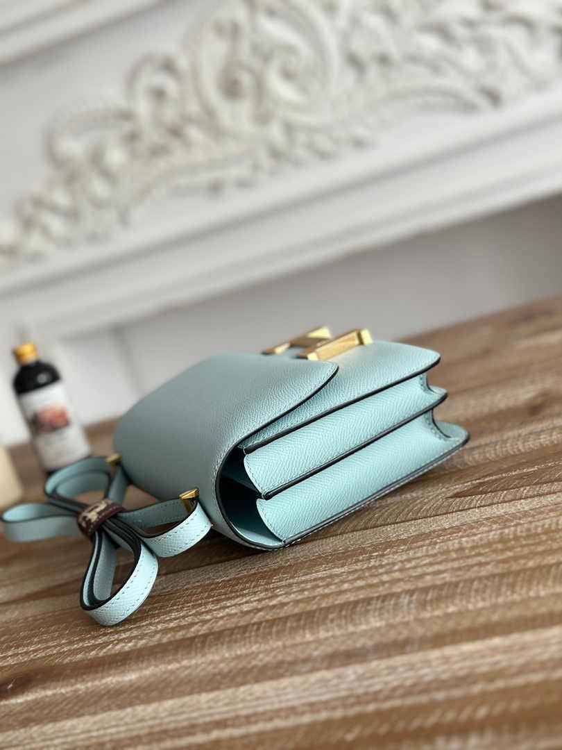Hermes Constance Epsom Leather 19cm Light Blue Gold H082201