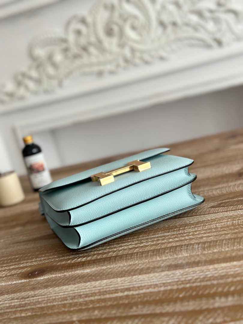 Hermes Constance Epsom Leather 19cm Light Blue Gold H082201