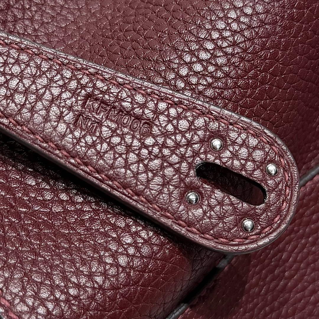 Lindy Hermès 26 Bag Togo Leather H265114