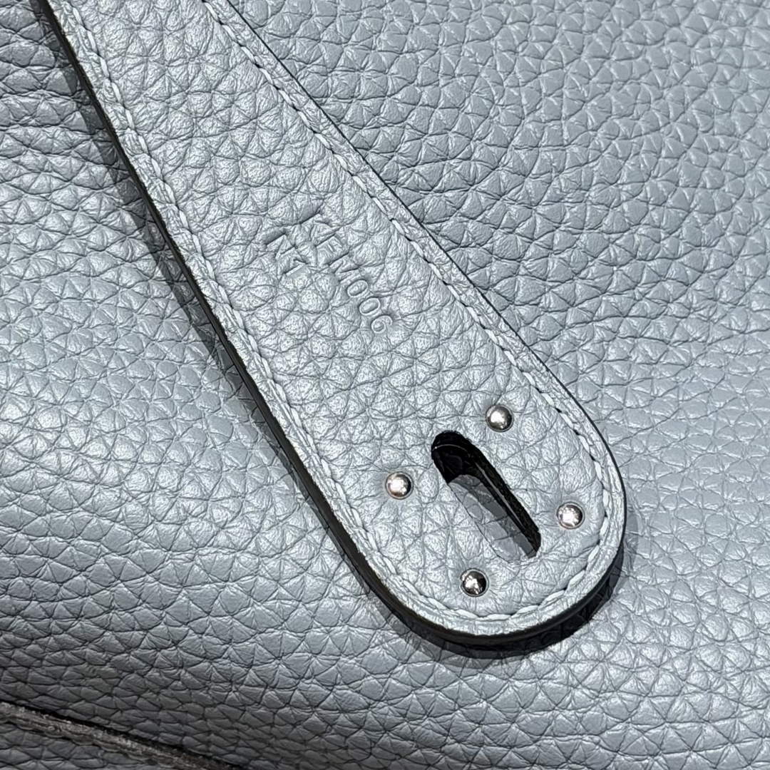 Lindy Hermès 26 Bag Togo Leather H265118