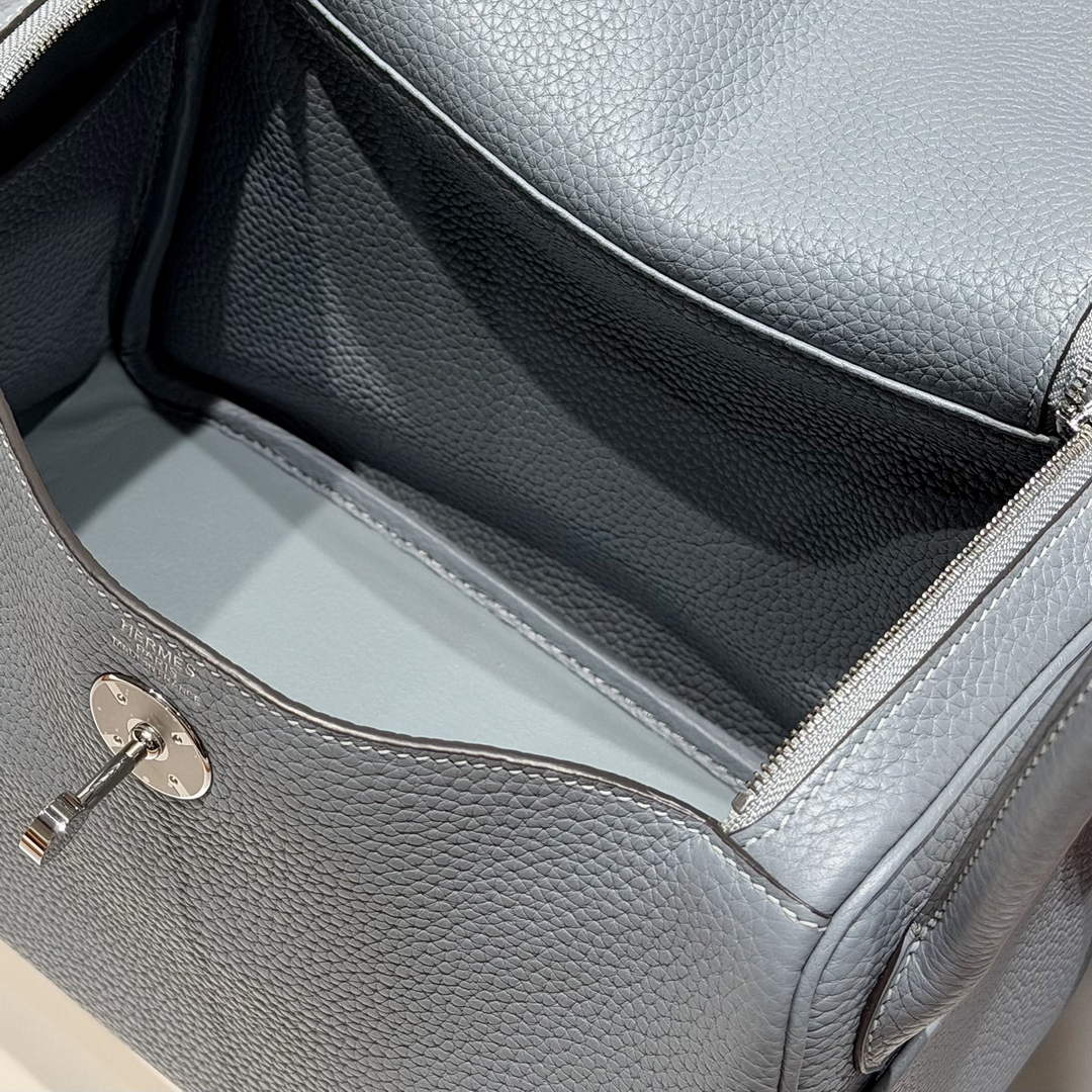 Lindy Hermès 26 Bag Togo Leather H265118