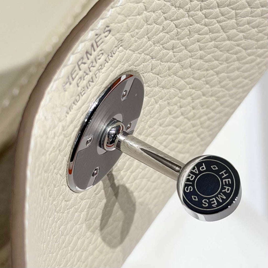 Lindy Hermès 26 Bag Togo Leather H265120