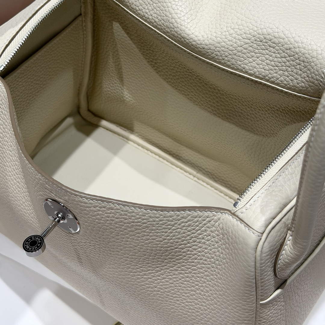 Lindy Hermès 26 Bag Togo Leather H265120