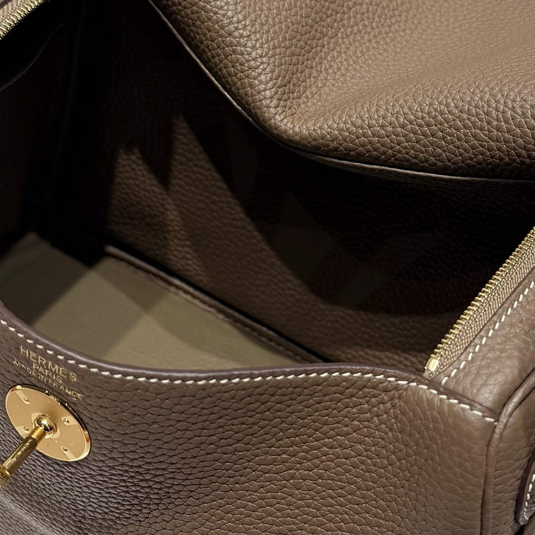 Lindy Hermès 26 Bag Togo Leather H265122